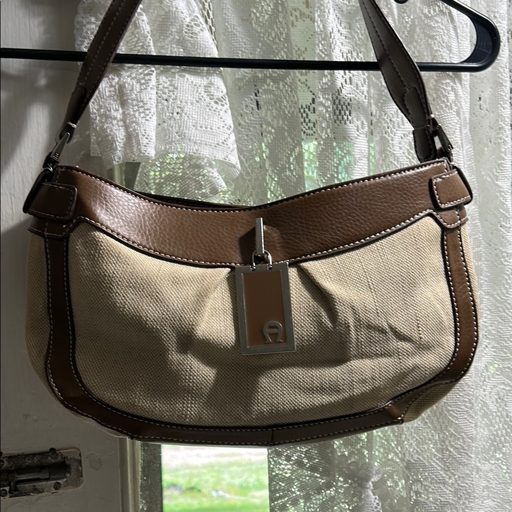 Aigner Brown and Tan Leather Women's Bag 12 wide 7in deep